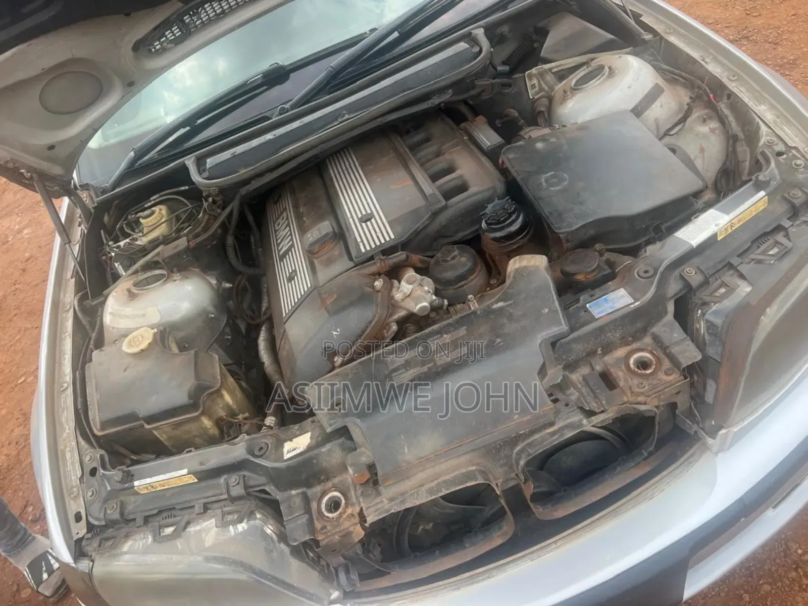 BMW 320i 2004 Silver