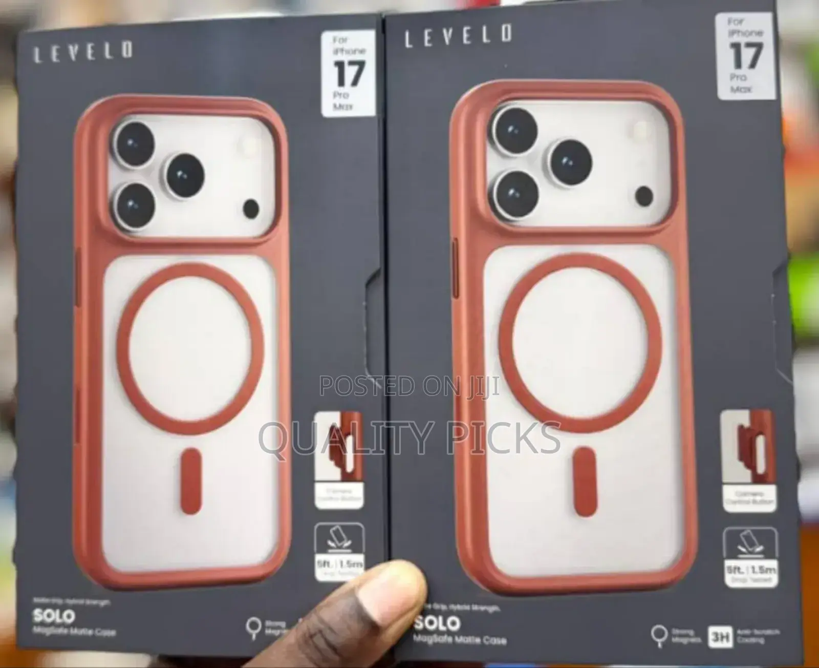 Levelo Solo Magsafe Liquid Silicone Case for iPhone 17 -White