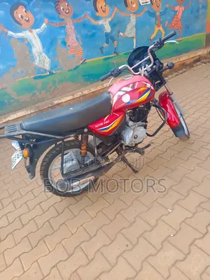 Bajaj CT 110X 2025 Red