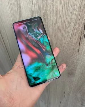 Samsung Galaxy S10 128 GB Blue