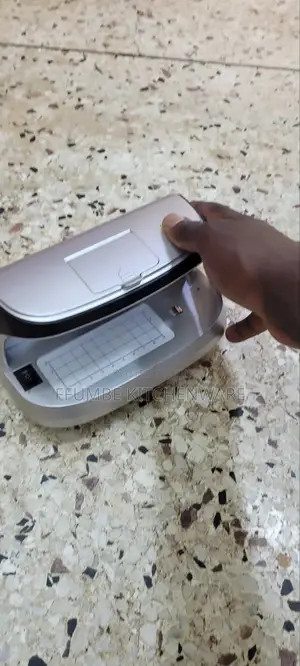 Money and Currency Detector