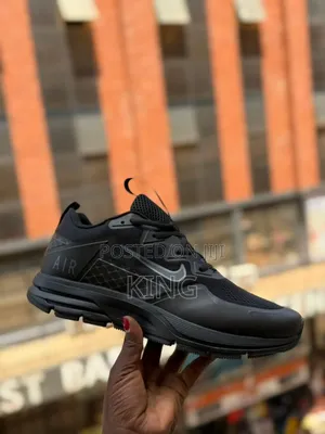 Nike Air Zoom Pegasus 38 in an All-Black