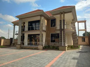 Furnished 6bdrm Duplex in Kira, Central Division for sale