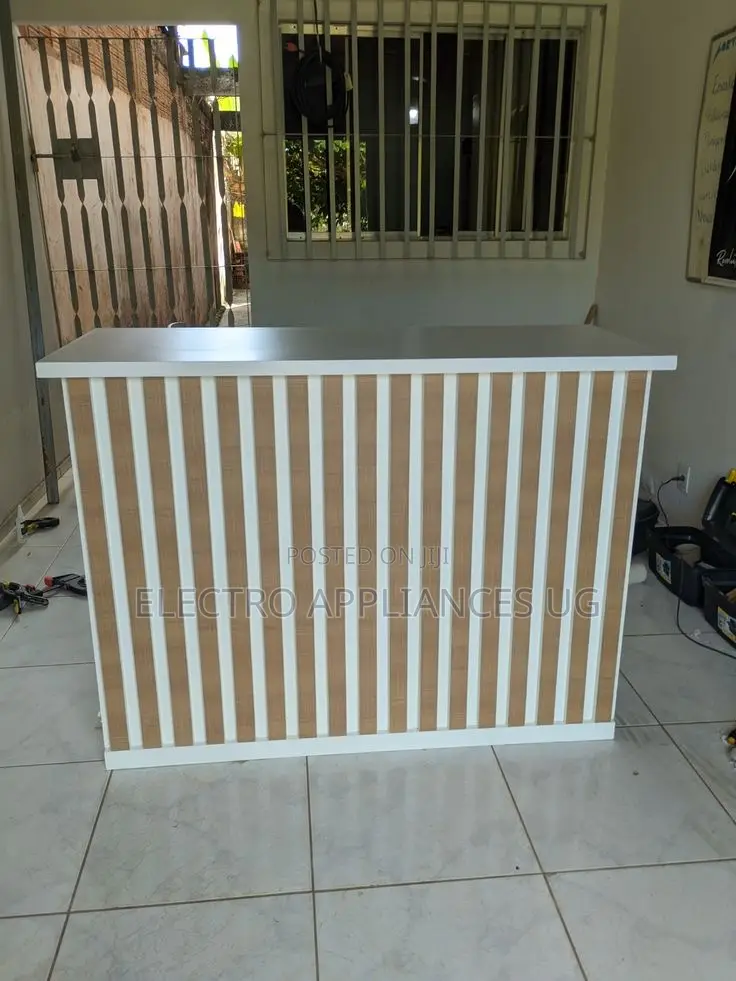 Slat Reception Desk.