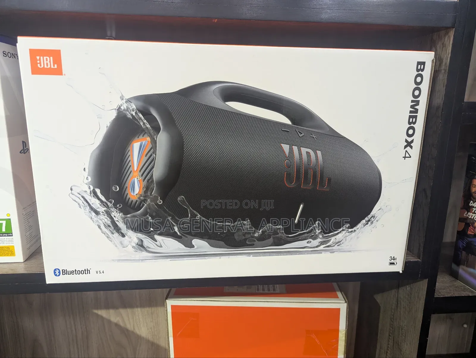 Boombox 4 JBL