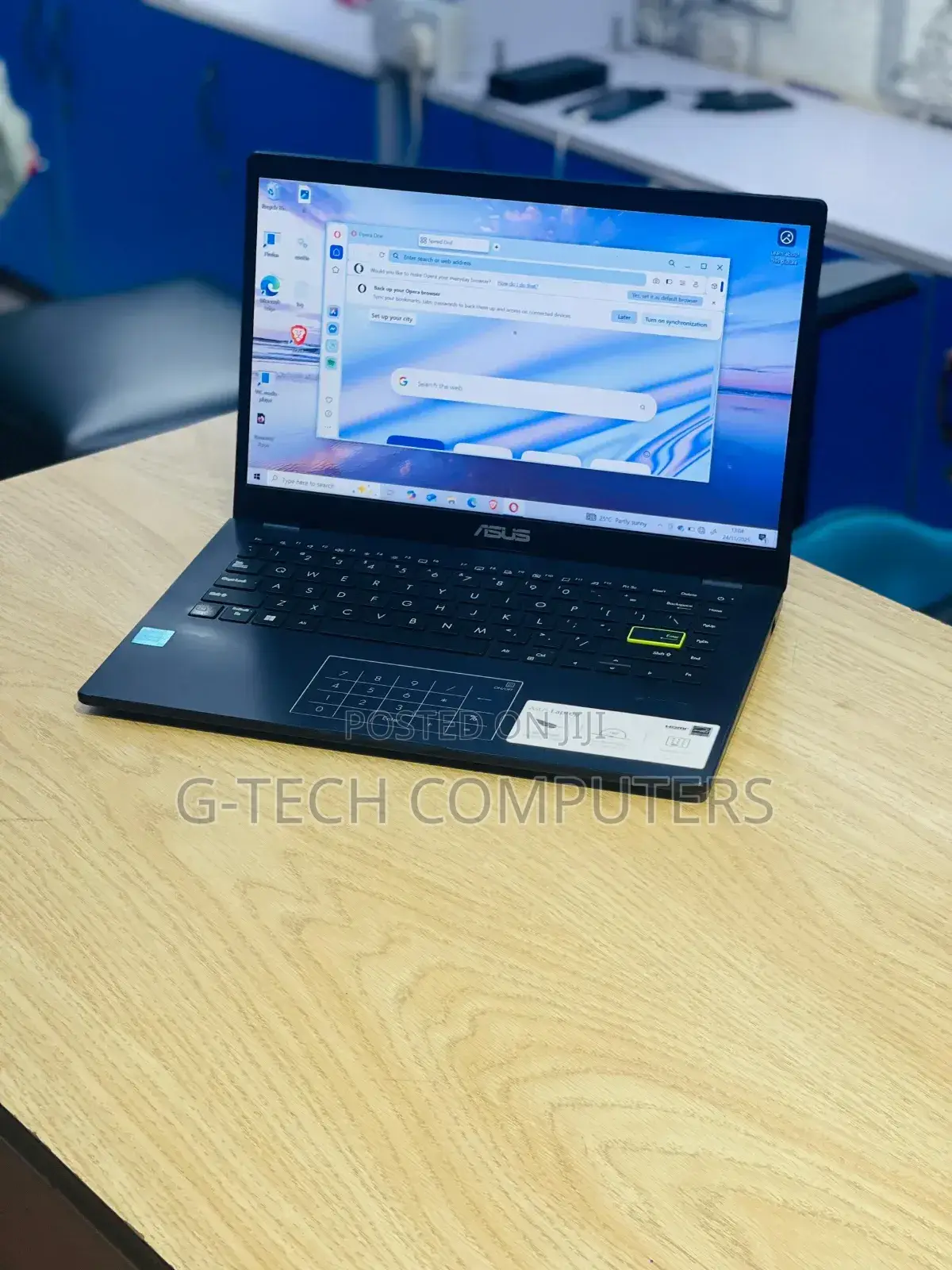 New Laptop Asus Vivobook E410M 8GB Intel Core I7 SSD 256GB
