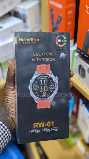 Haino Teko Rw 61 Round Smart Watch With 3 Pair Strap