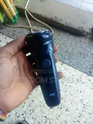 Electric Rotary Shaver.