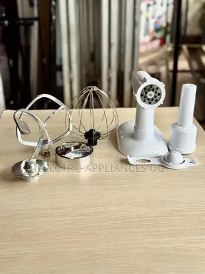 Raf Multifunctional Stand Mixer (Model R.6609b).