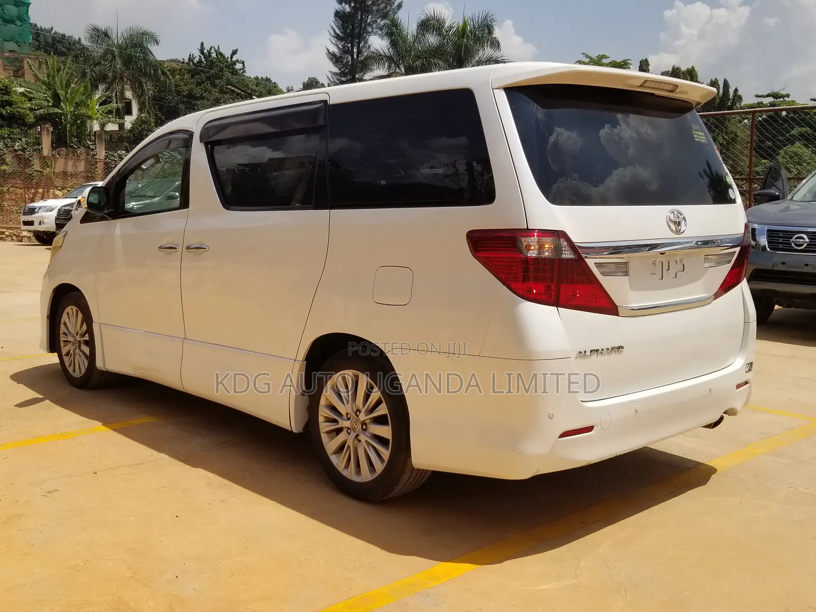 Toyota Alphard 2012 White