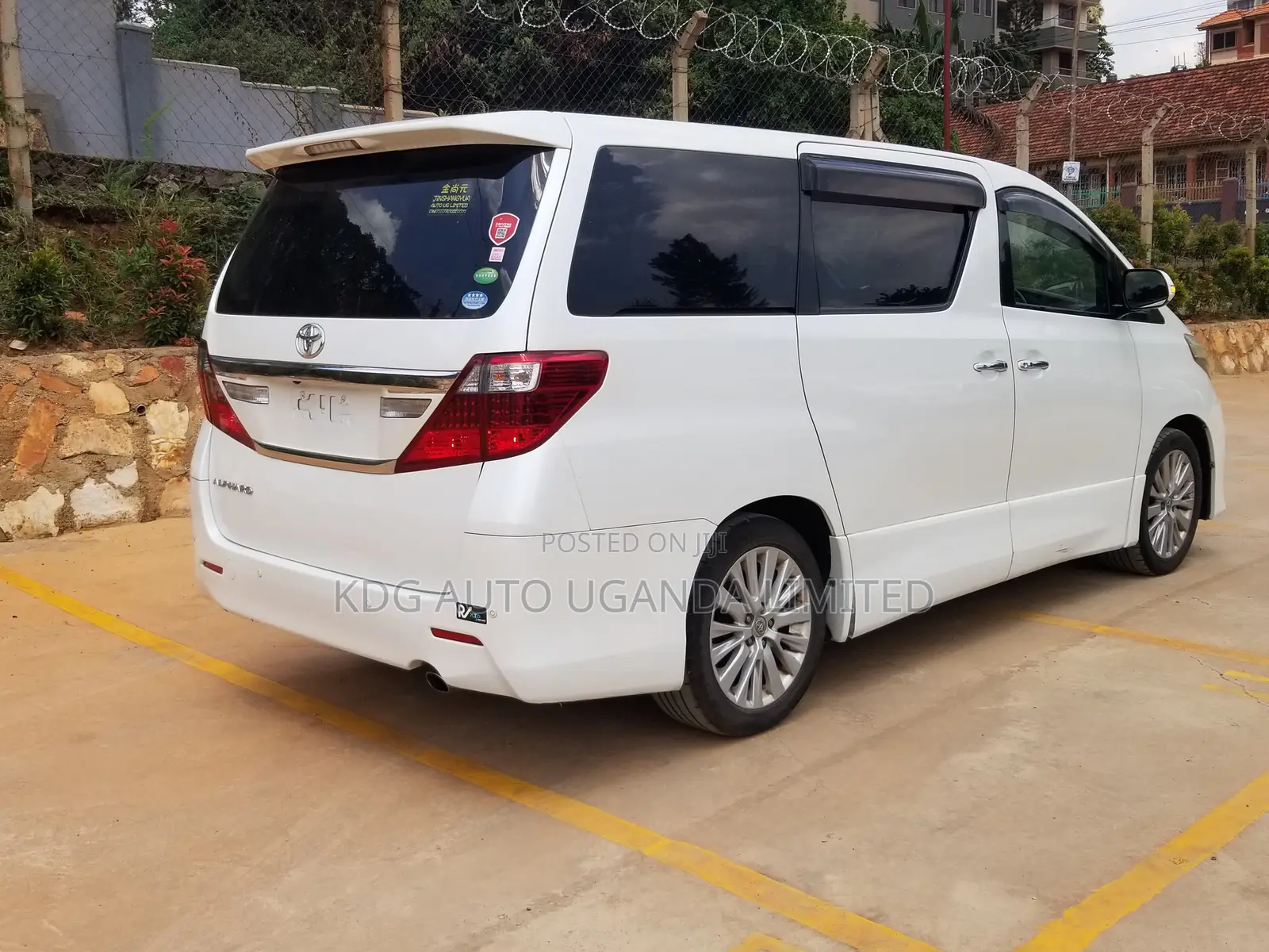 Toyota Alphard 2012 White