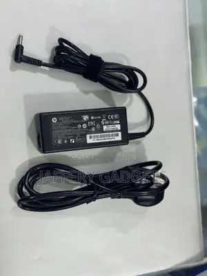 Hp Small Pin Charger [Blue ]