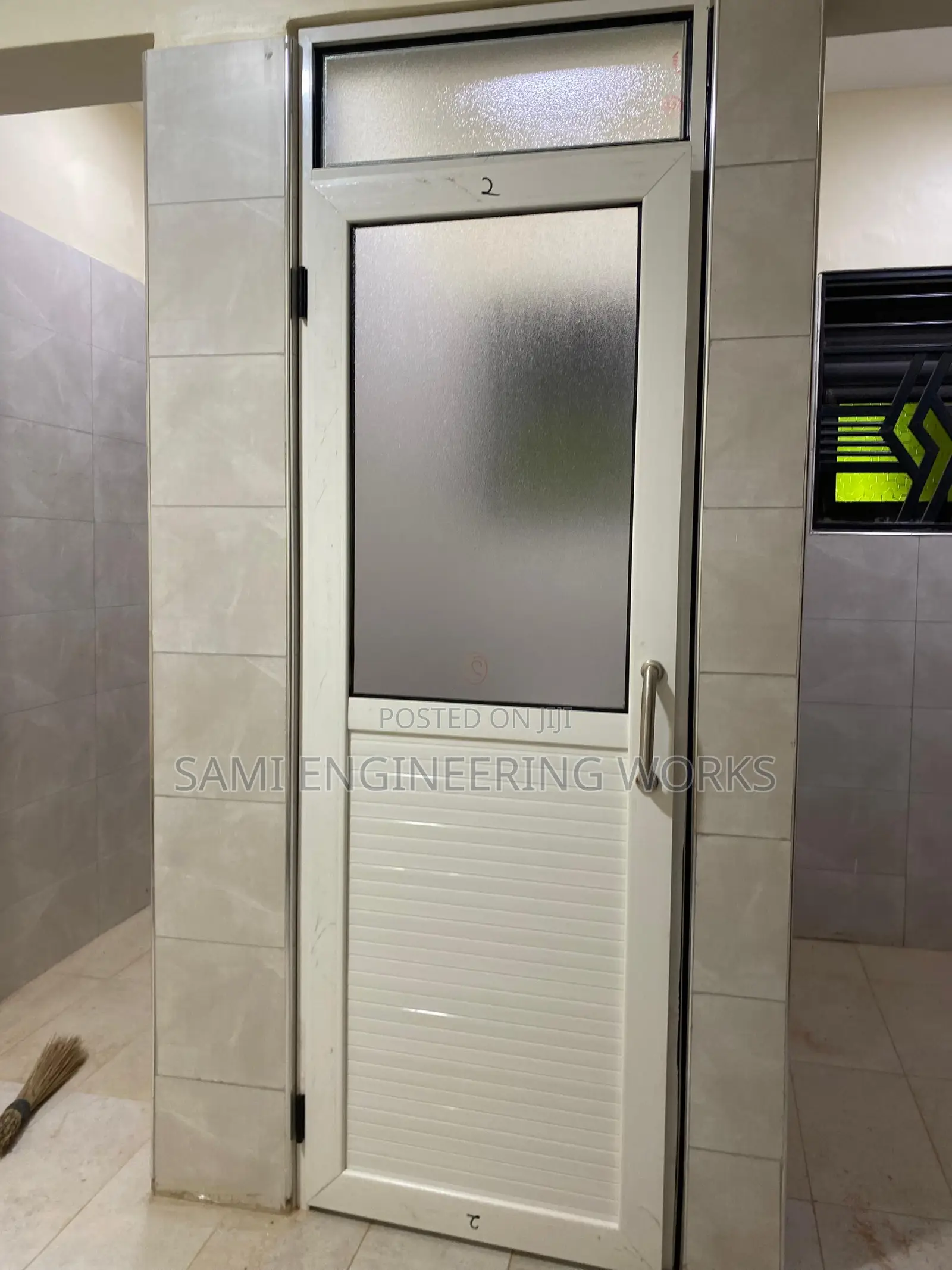 Aluminium Bathroom Doors