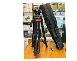 Heavy Duty Tripod Professional Stand-Black