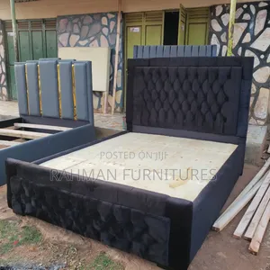 5 by 6 Bed Dark Black