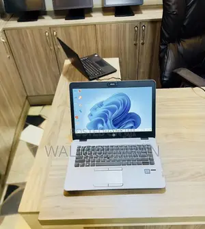 Laptop HP EliteBook 840 G3 8GB Intel Core I5 SSD 256GB