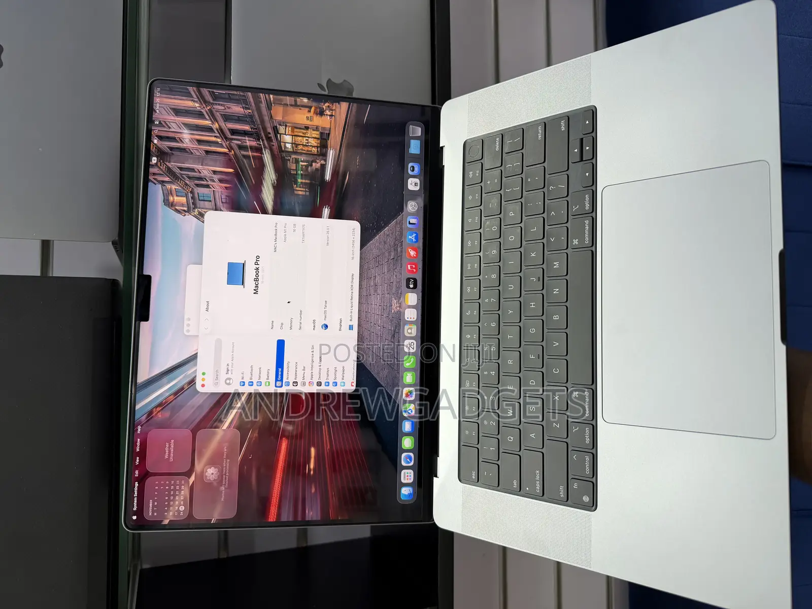 Laptop Apple MacBook Pro 16GB Apple M1 Pro SSD 512GB
