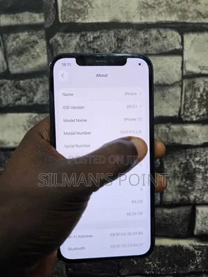 Apple iPhone 12 64 GB Black