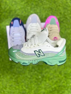 Green Colourway New Balance 1000 Sneaker