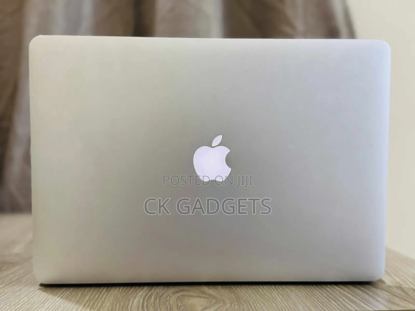 Laptop Apple MacBook Pro 2015 16GB Intel Core I7 SSD 512GB