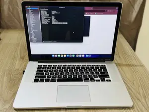 Laptop Apple MacBook Pro 2015 16GB Intel Core I7 SSD 512GB