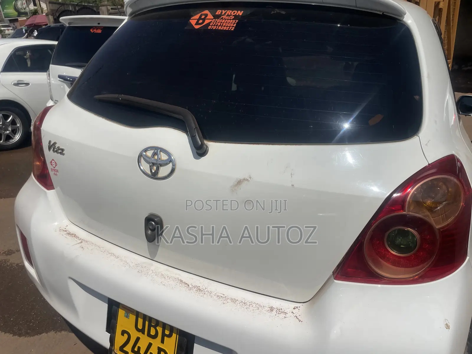 Toyota Vitz 2010 White