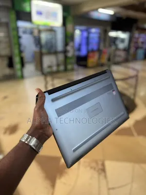 Laptop Dell Precision 5520 32GB Intel Core I7 SSD 512GB