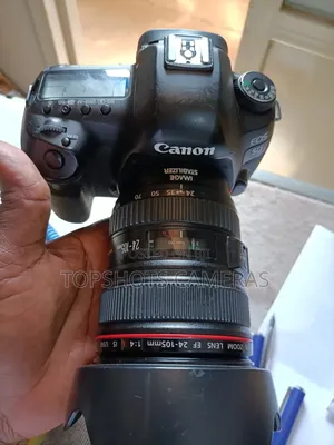 Canon Eos 5d Mark Iv With Canon Ef24-105mm Lens Kit