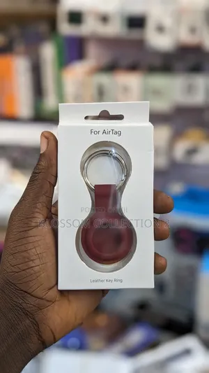 Airtag Leather Keychain Cases