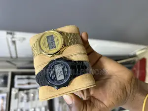 Round Casio Vintage Watches
