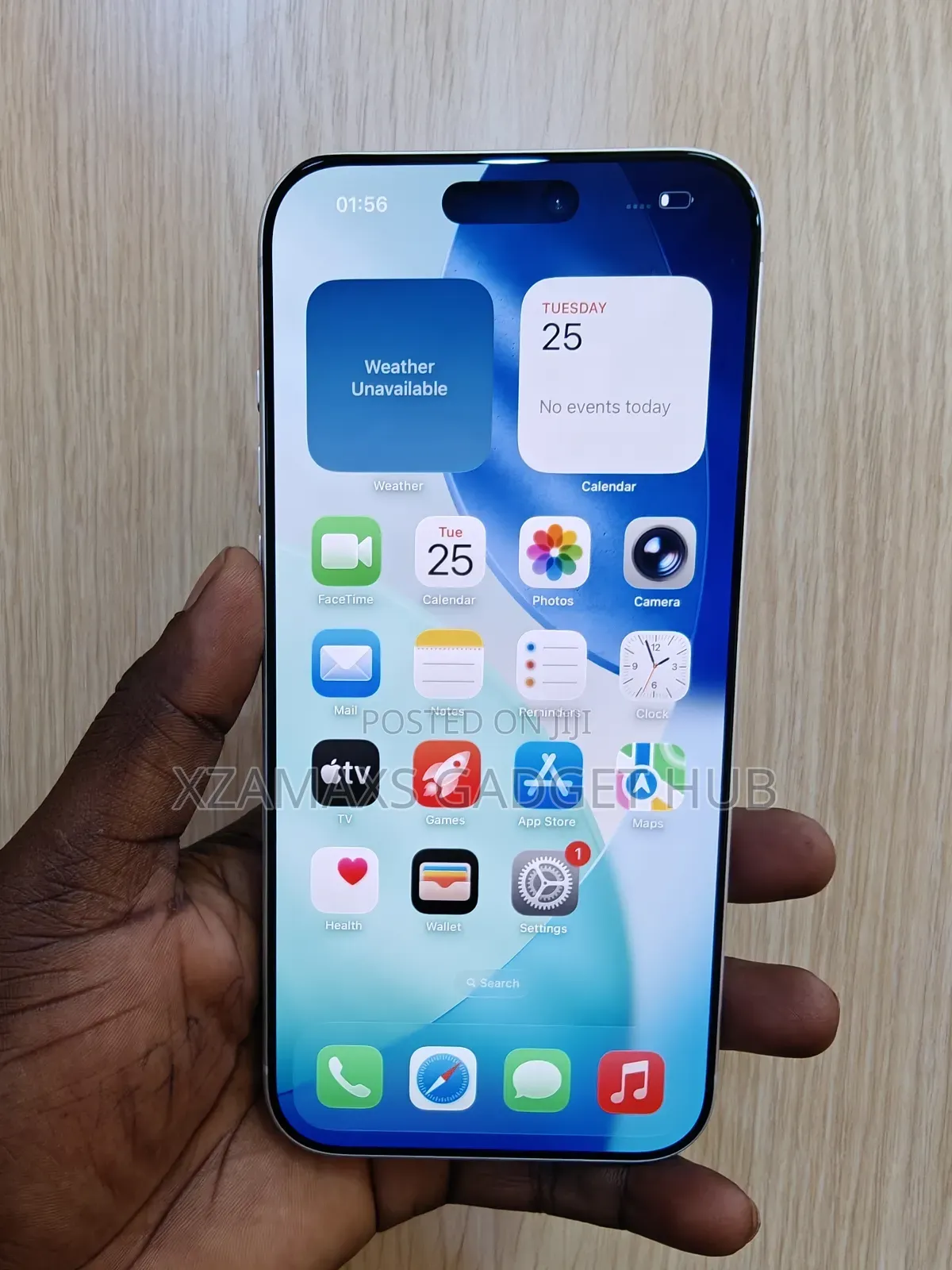New Apple iPhone 17 Pro Max 256 GB White