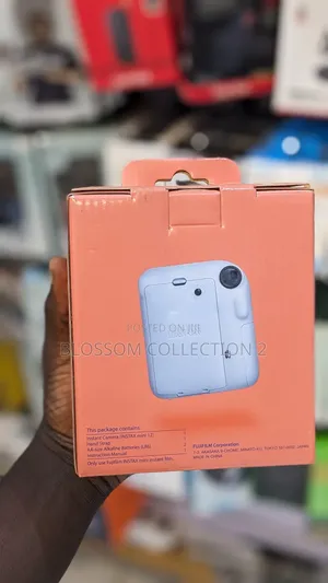 Fujifilm Instax Mini 12 Instant Camera