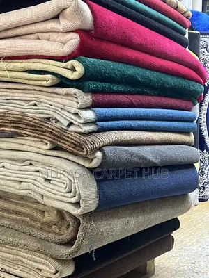 Thick Woolen Carpet Roll – Best for Cold Weather