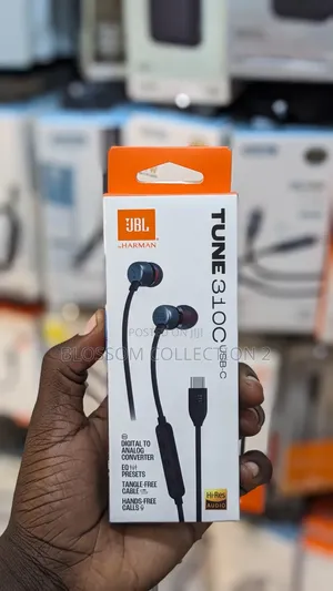 JBL Tune 310c Usb-C Wired Hi-Res in-Ear Headphones