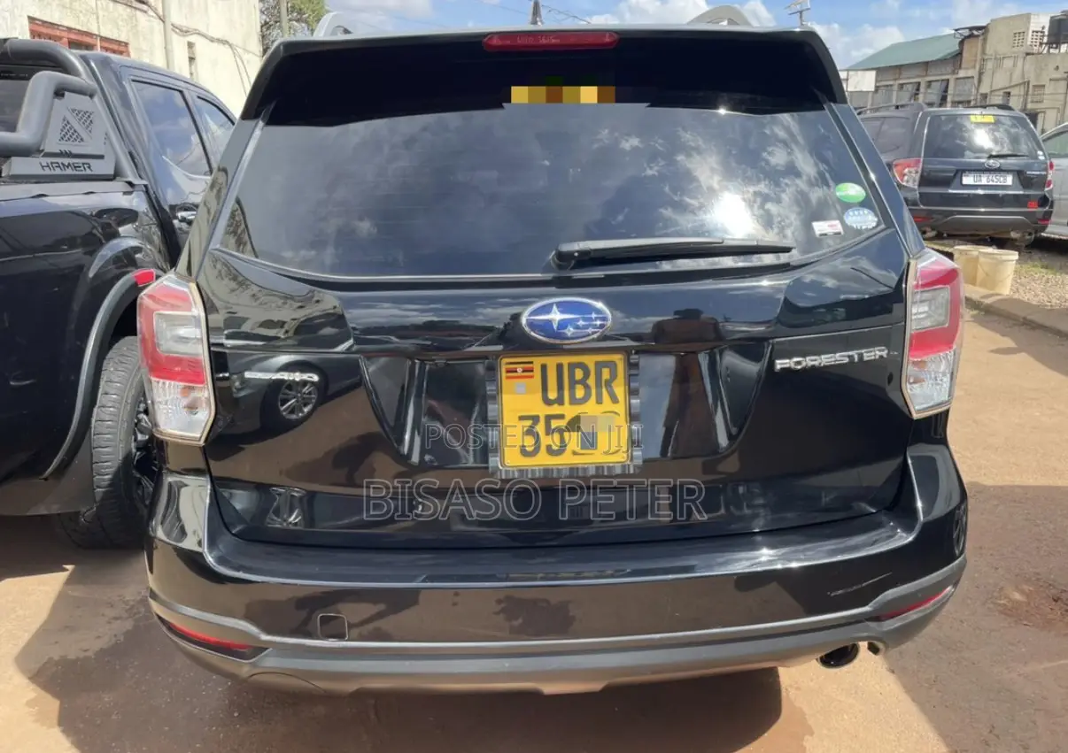 Subaru Forester 2016 Black