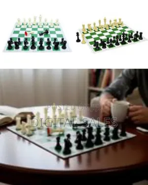 35 X 35cm the Criff Foldable Tournament Chess Set With Solid Plasti