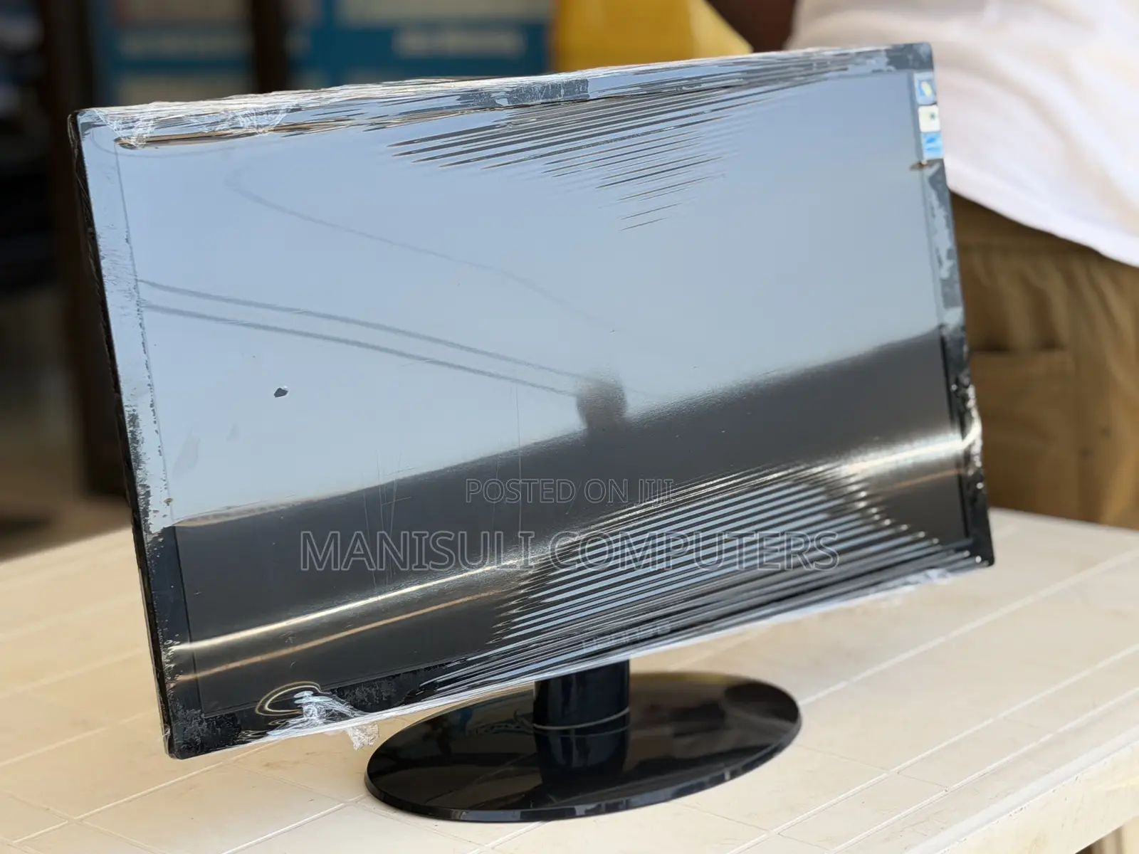 Hanns G 24 Inch Screen Ips
