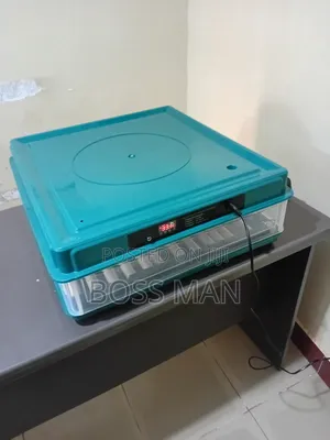 130 Eggs Solar Incubator(Imported)