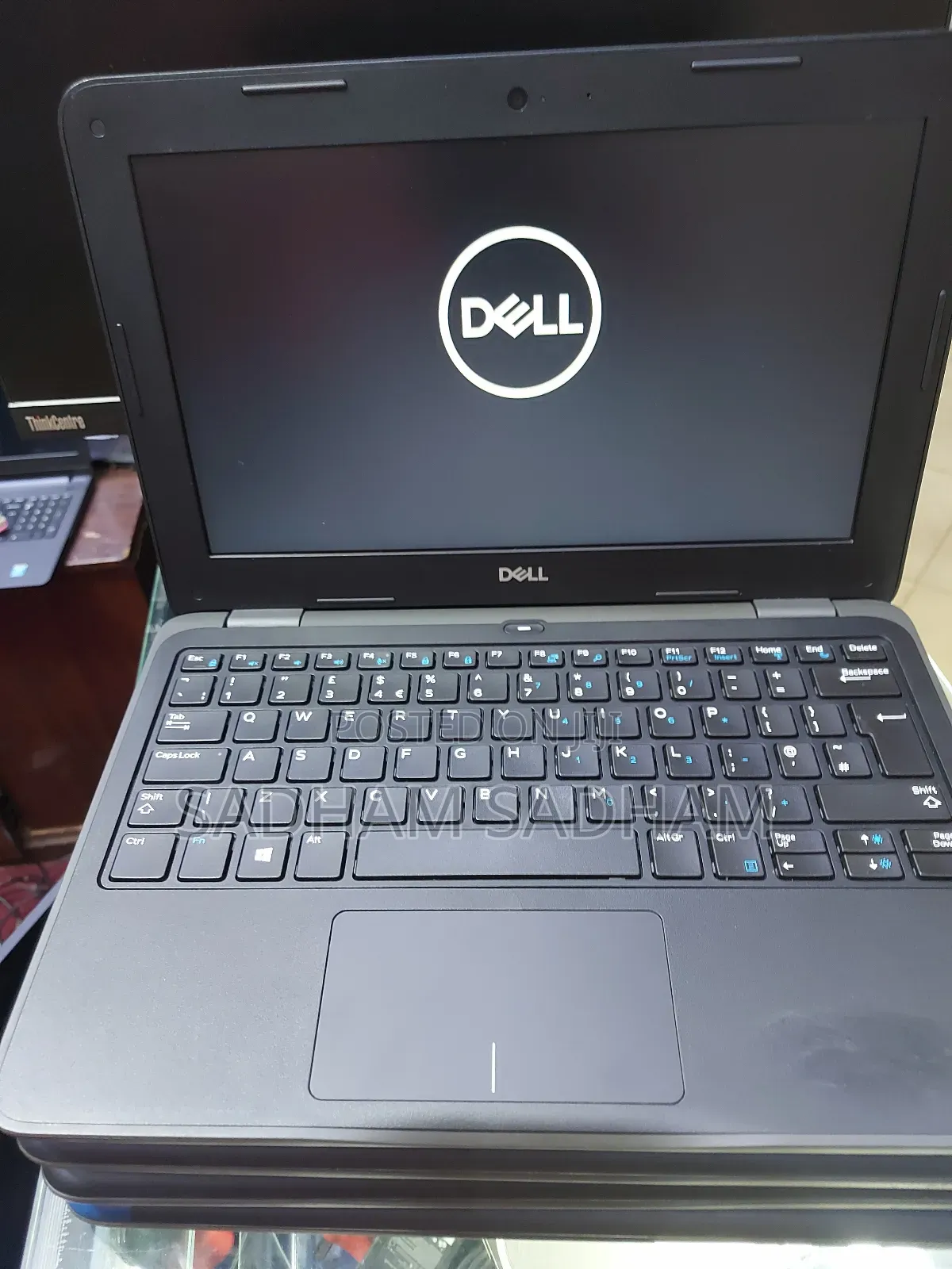 Laptop Dell Latitude 3180 4GB Intel Celeron SSD 60GB