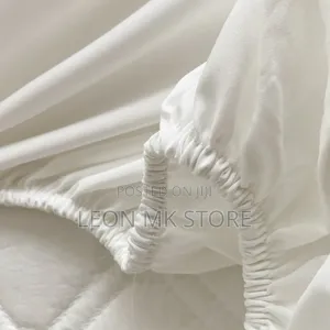 Elastic Band Quilted Water Protectors
