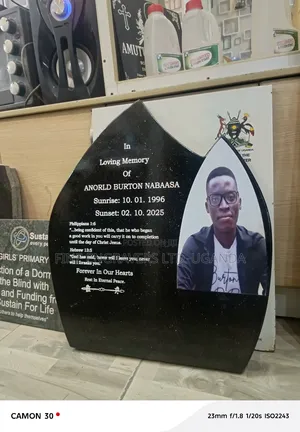 Tomb/Gravestone