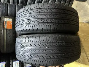 225/60r17 Bridgestone Japan Foreign Used Tires  Good  Condition