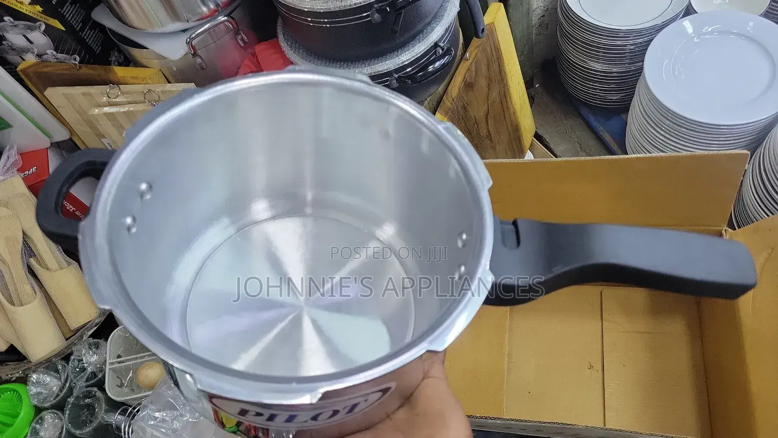 12-Litre Pilot Pressure Cooker
