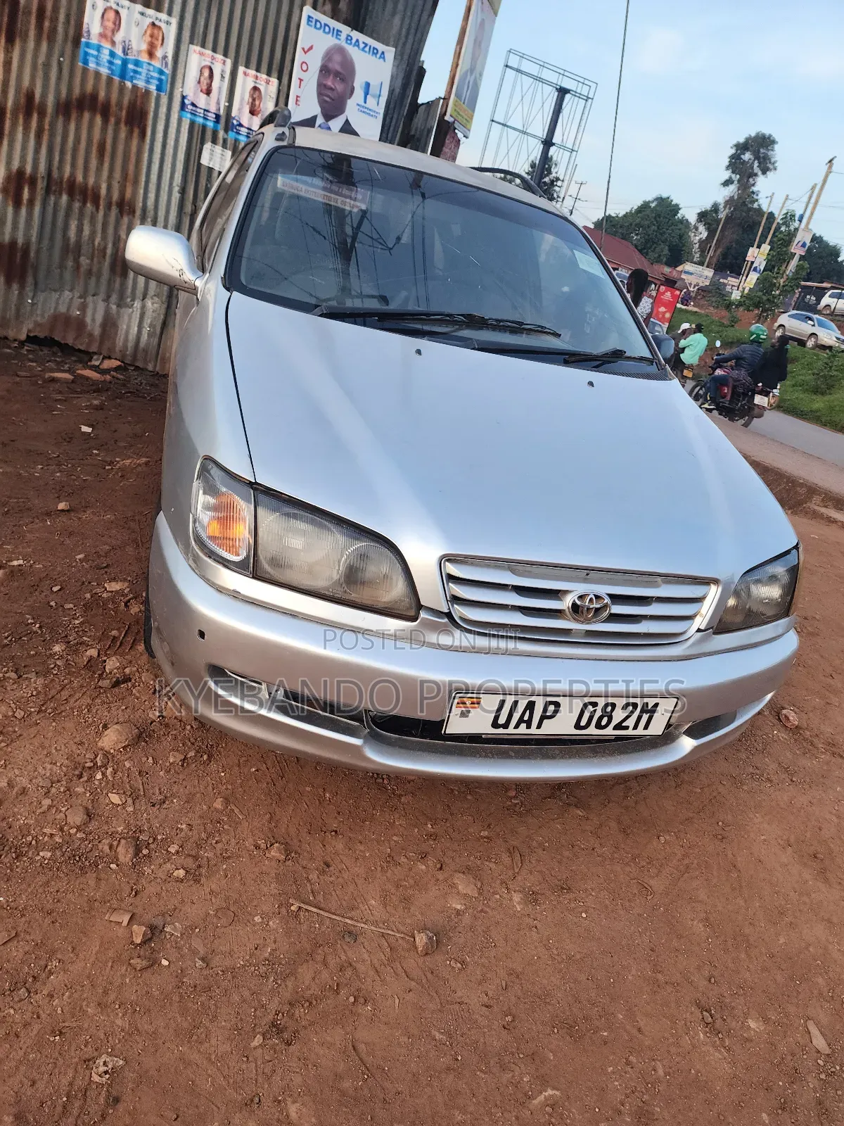 Toyota Ipsum 1999 Silver
