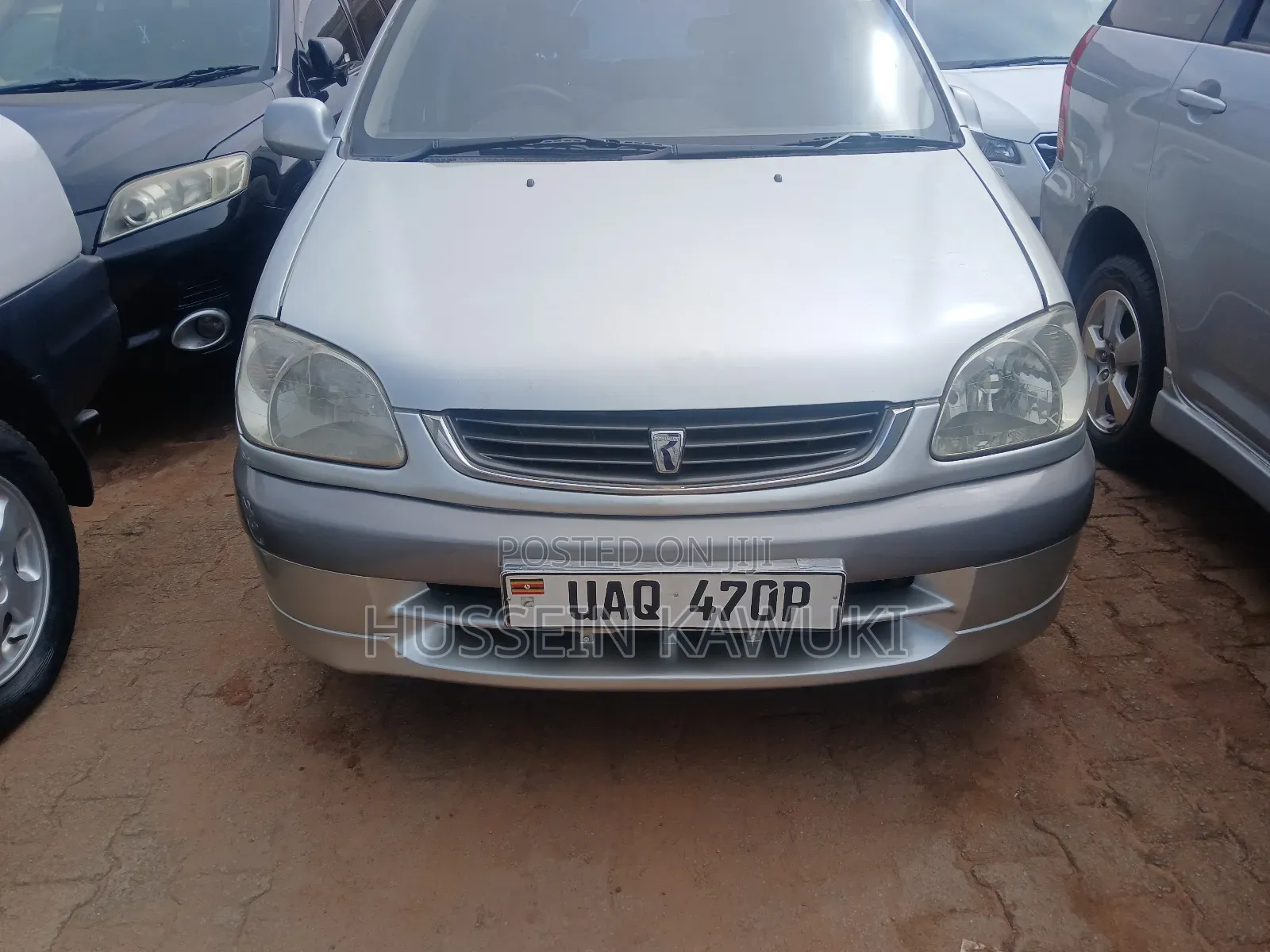 Toyota Raum 1999 Silver