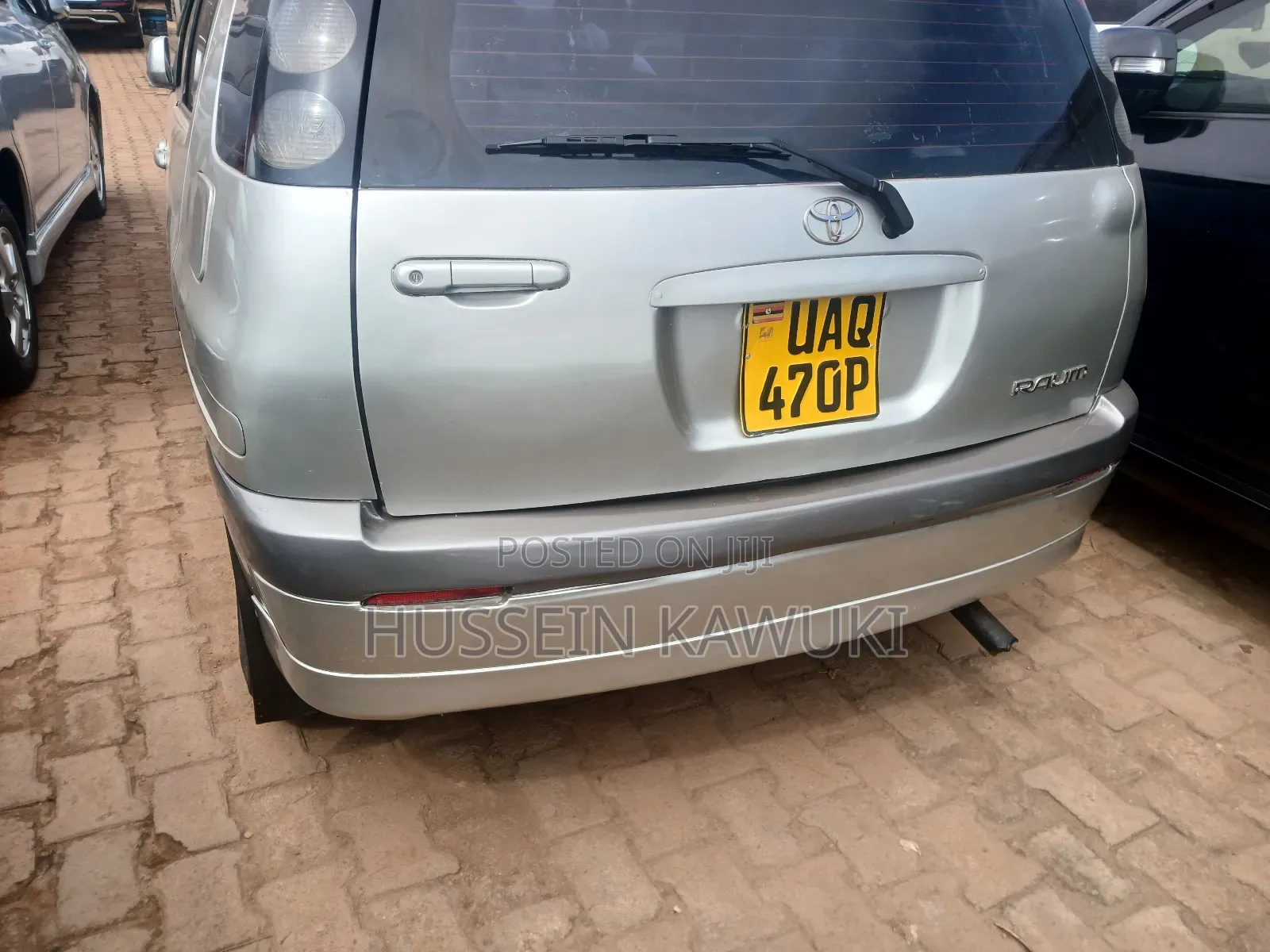 Toyota Raum 1999 Silver