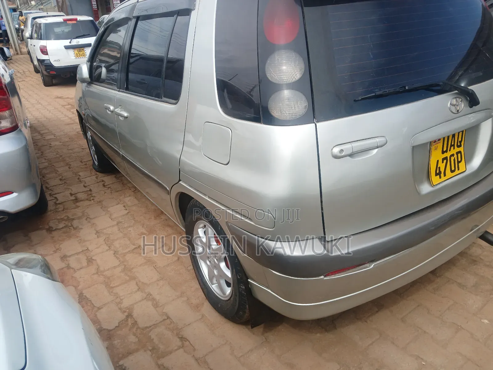 Toyota Raum 1999 Silver