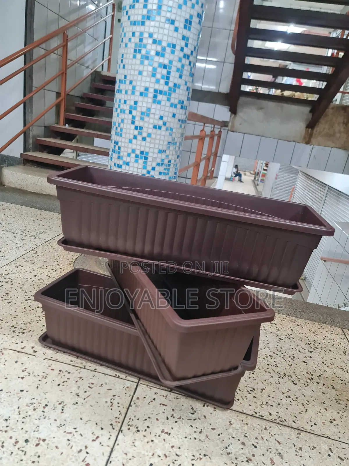 Broad Plastic Flower Pots Plastic Flower Pots