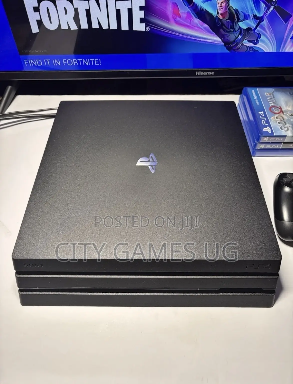 Sony Playstation 4 Pro 1tb Console 2 Controllers and 3 Games