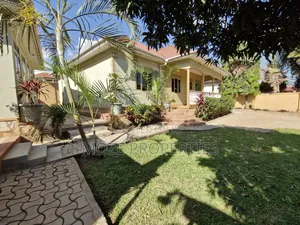 4bdrm Bungalow in Namugongo Nsawo, Central Division for rent